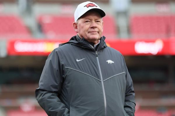 OC Bobby Petrino officially hired at North Carolina