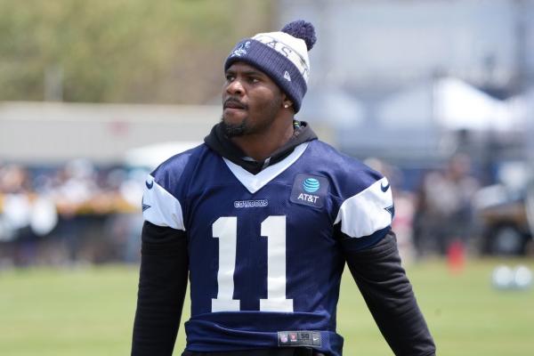 Micah Parsons takes aim at Cowboys on social media over contract stalemate