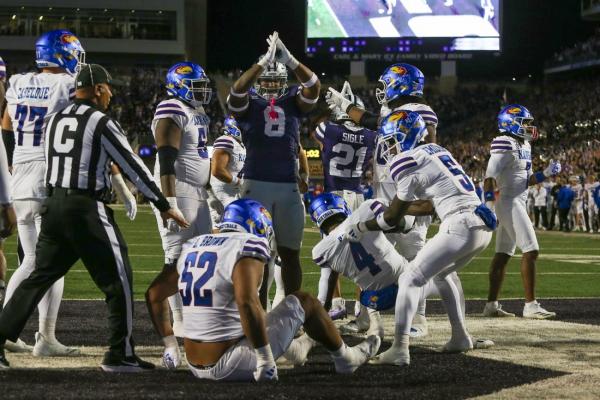 Chris Tennant’s 51-yard FG fuels No. 16 Kansas State past Kansas