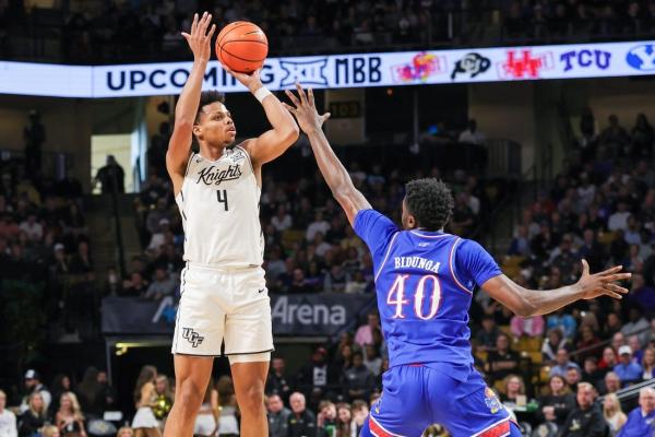 UCF out to squash win streak of No. 10 Houston