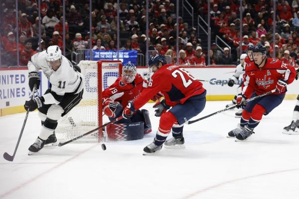 Alex Ovechkin tallies winner as Capitals slip past Kings