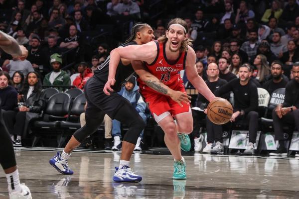 Report: Wizards flip Kelly Olynyk to Spurs for players, pick