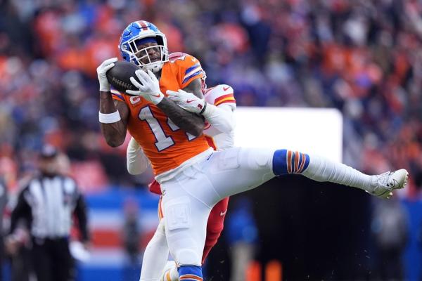 Reports: Broncos extend contract of WR Courtland Sutton