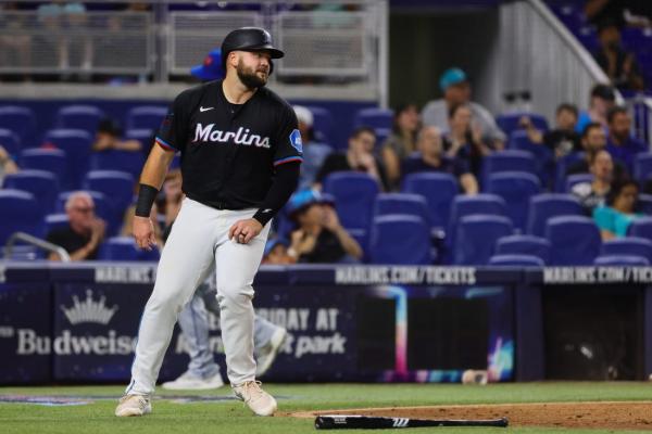 Jake Burger homers to lead Marlins past Mets thumbnail