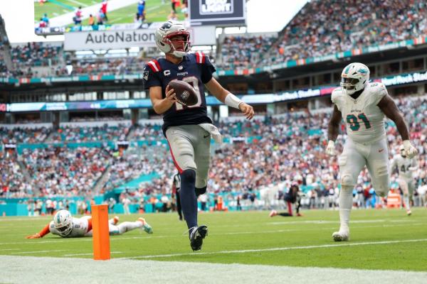 With win over Dolphins, Patriots can stay in No. 1 seed chase