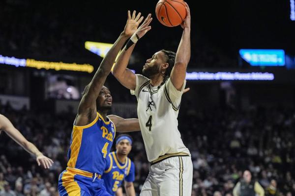 Strong second half lifts Wake Forest over Pitt