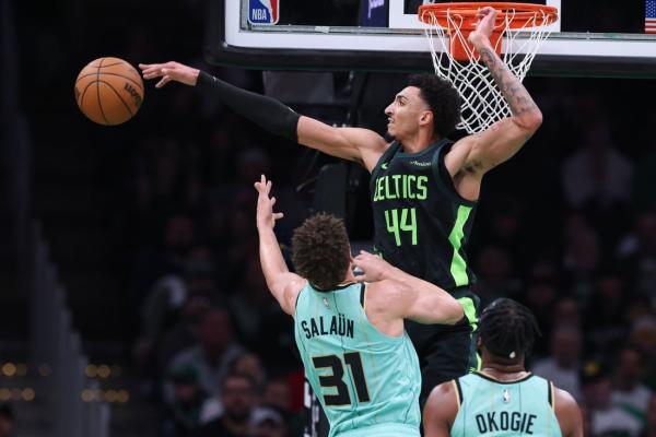 Celtics waive F Miles Norris