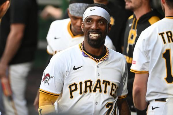 Andrew McCutchen climbs Pirates’ HR list in win over Marlins