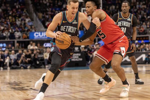 Pistons hold off Bulls for eighth consecutive win