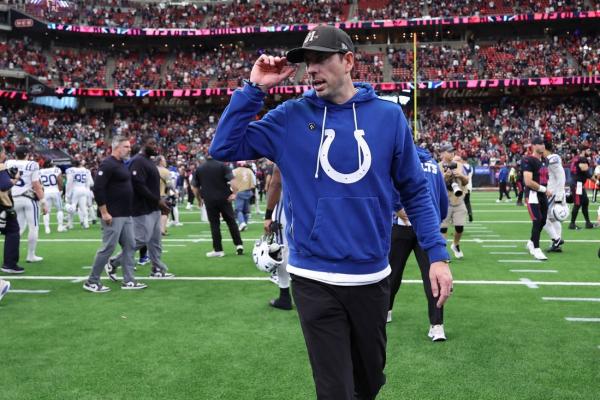 Colts to retain coach Shane Steichen, GM Chris Ballard