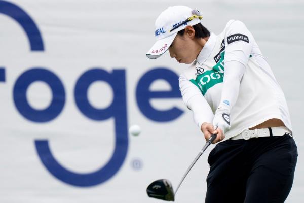 Narin An grabs lead at CME Group Tour Championship