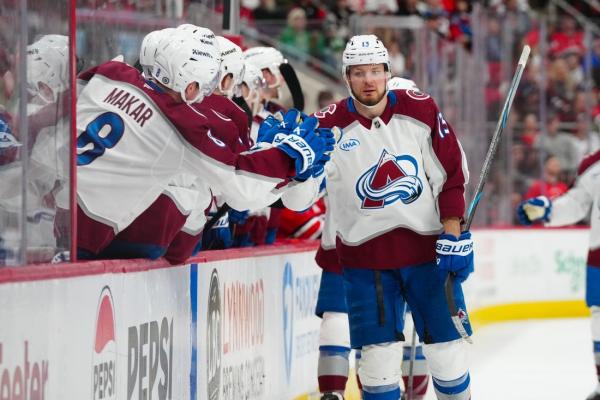 Avalanche coming together as they visit Devils