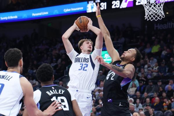 Cooper Flagg makes history with 42, but Mavs fall to Jazz in OT