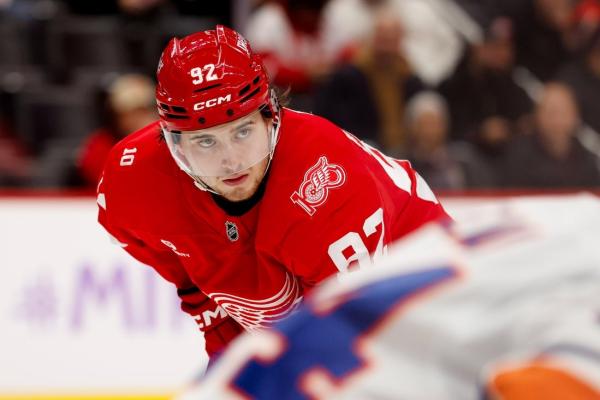 Red Wings shake off ugly loss, host Blue Jackets