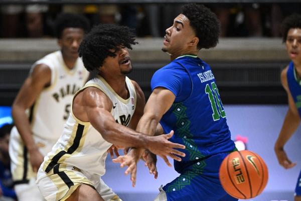 No. 14 Purdue begins life after Zach Edey with win over Texas A&M-Corpus Christi