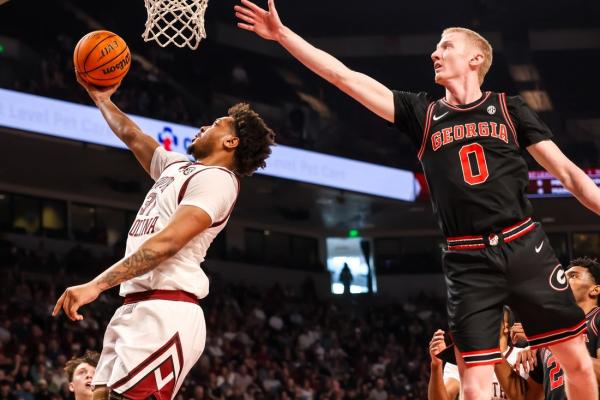 No. 18 Georgia rallies to bounce back with win over South Carolina