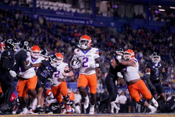 Ashton Jeanty runs for 3 TDs as No. 13 Boise State tops San Jose State