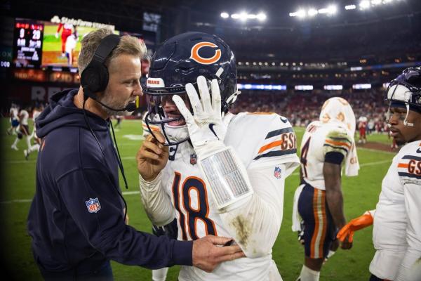 Sliding Bears vow 'changes, adjustments' but back QB Caleb Williams thumbnail