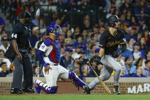 Pirates rally past Cubs with two late homers thumbnail