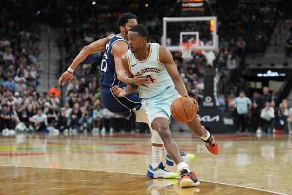 De’Aaron Fox to make season debut for Spurs vs. Pelicans