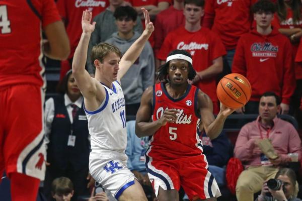 No. 25 Ole Miss leans on strong first half to stomp on No. 14 Kentucky