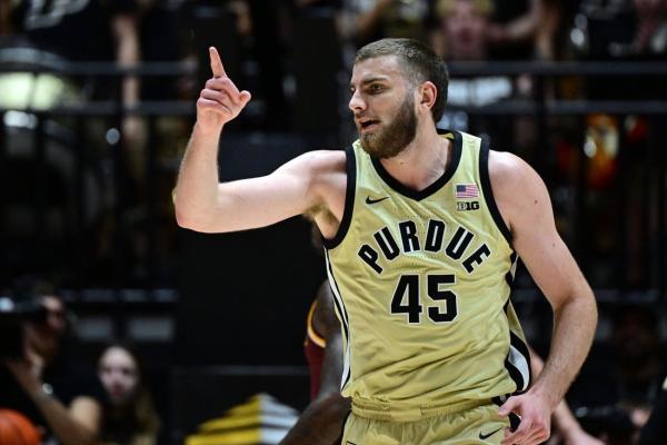 No. 6 Purdue dusts off Minnesota with 50 second-half points