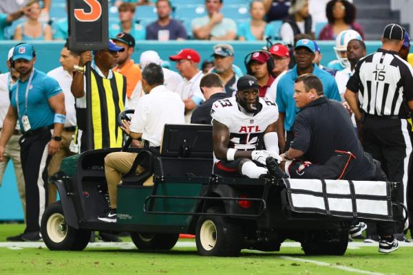 Falcons await news after S DeMarcco Hellams, LB Bralen Trice carted off field