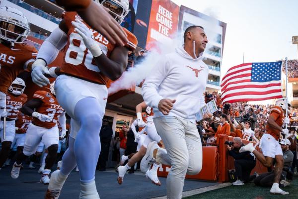 Texas, USC follow ‘NFL approach,’ punt annual spring game