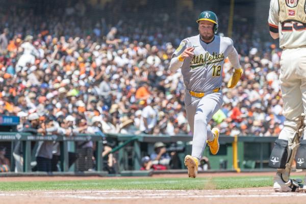 Giants rally to edge Athletics, 3-2
