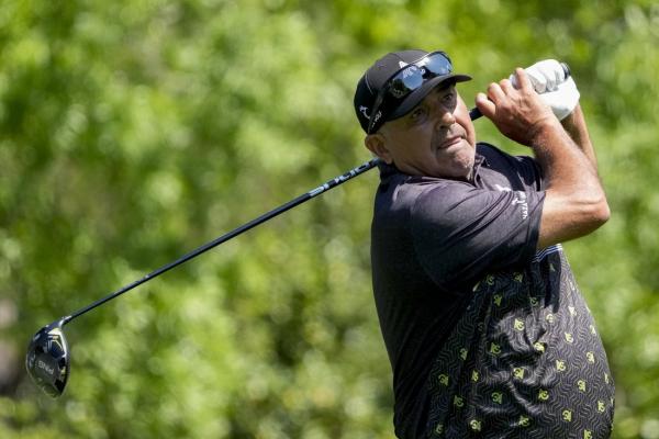 Angel Cabrera out in front at Sanford International