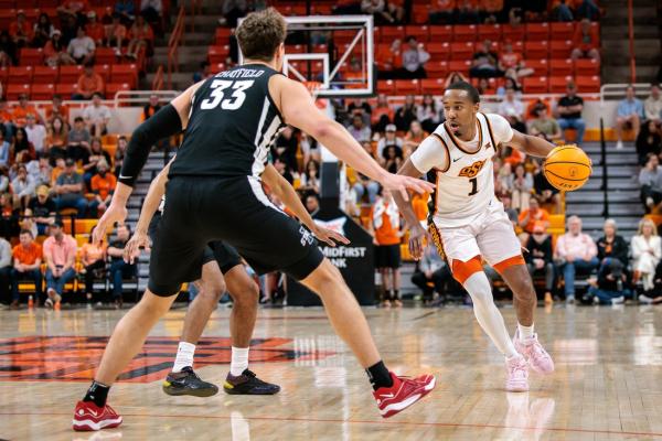 Cowboys ride off with upset win over No. 9 Cyclones