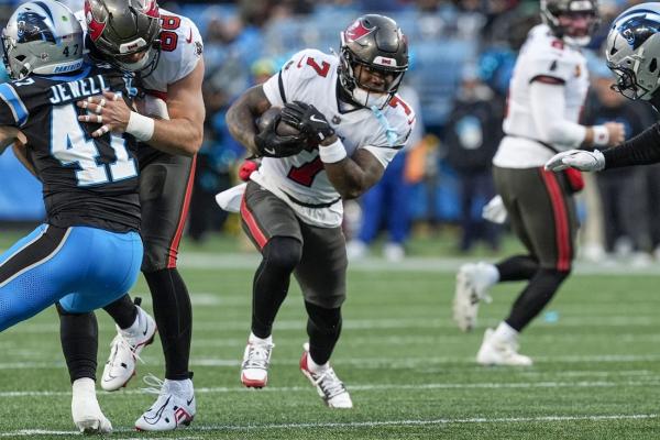 Buccaneers force OT on late kick, beat Panthers on field goal