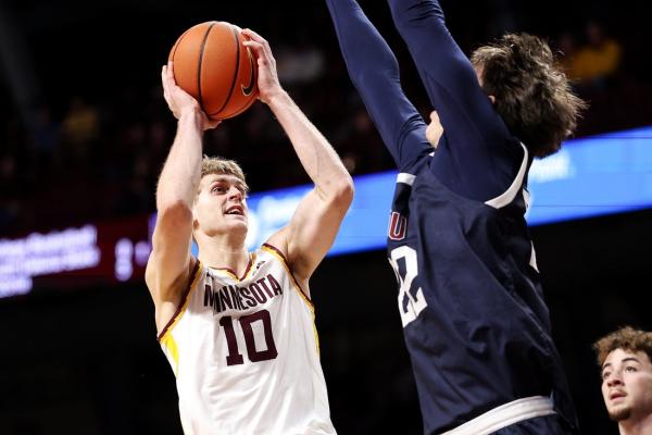 ‘It’s on now’: Minnesota locking in for Big Ten play, faces Northwestern