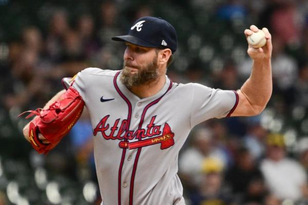 Braves activate LHP Chris Sale to start against Phillies