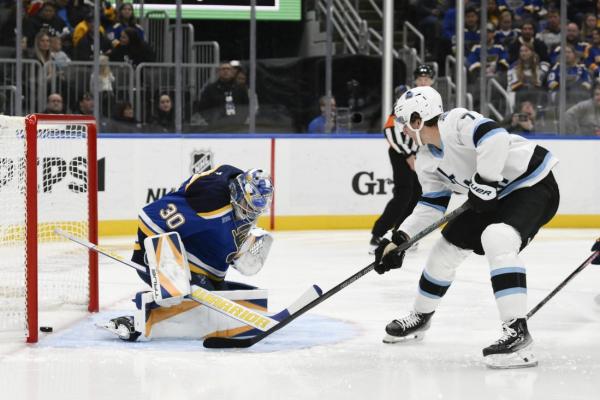 Utah scores winner late in third to top slumping Blues