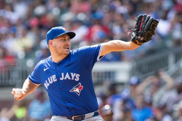 Reports: Blue Jays RHP Erik Swanson has carpal tunnel syndrome