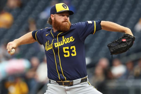 Brewers RHP Brandon Woodruff (lat) to miss NLDS vs. Cubs