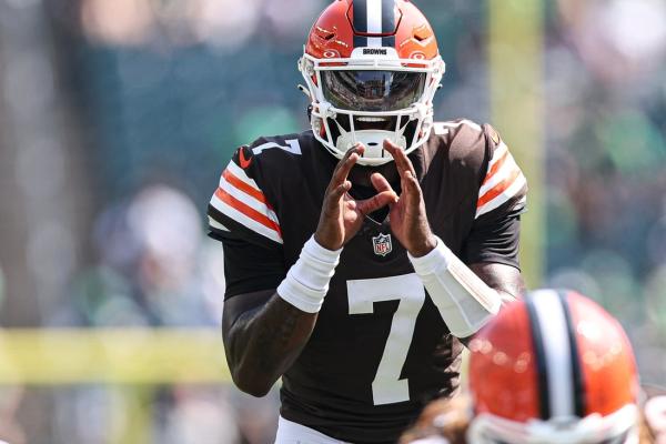 Report: Browns to release QB Tyler Huntley
