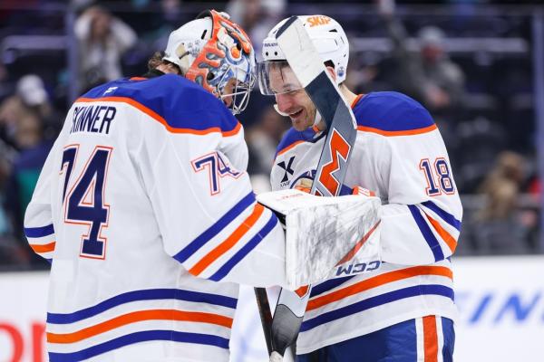 Solid goaltending behind recent success of Wild, Oilers