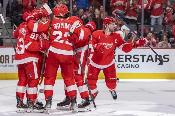 NHL roundup: Red Wings handle Kraken to earn 7th straight win