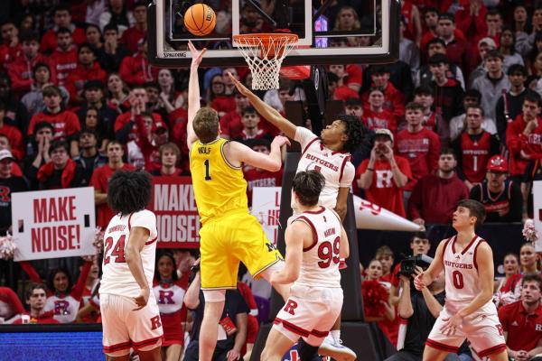 No. 15 Michigan upends Rutgers on Nimari Burnett buzzer-beater