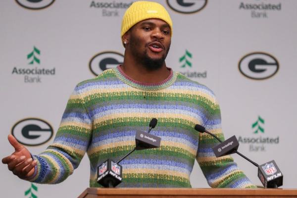 Reports: LB Micah Parsons (back) expected to make Packers debut on Sunday