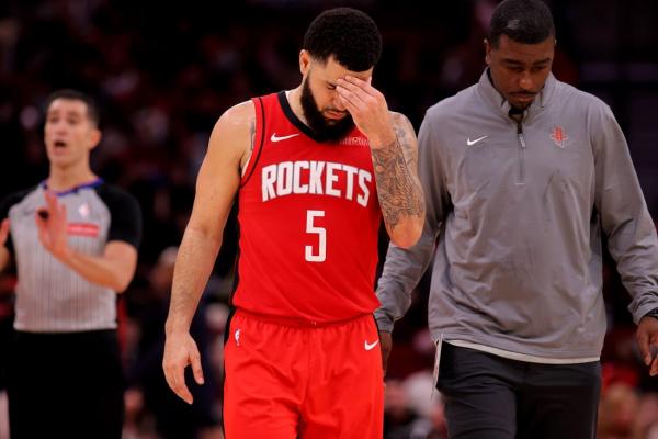 Rockets in search of stronger finishes with Mavs on horizon