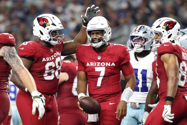 Jacoby Brissett tosses 2 TDs as Cardinals top Cowboys to end skid