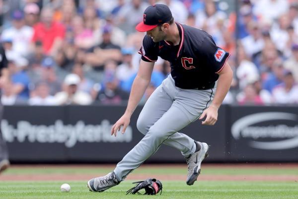 Gavin Williams nearly records no-hitter as Guardians put away Mets thumbnail