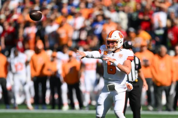 MVP candidate Baker Mayfield leads Bucs against injury-riddled 49ers