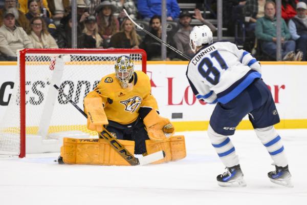 Predators hold on to snap Jets’ 11-game winning streak