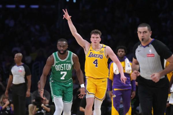 Anthony Davis leads surging Lakers past Celtics