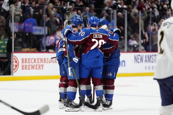 Avs keep rolling by dispatching Panthers