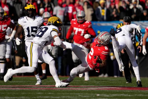 Michigan shocks No. 2 Ohio State 13-10 on late FG